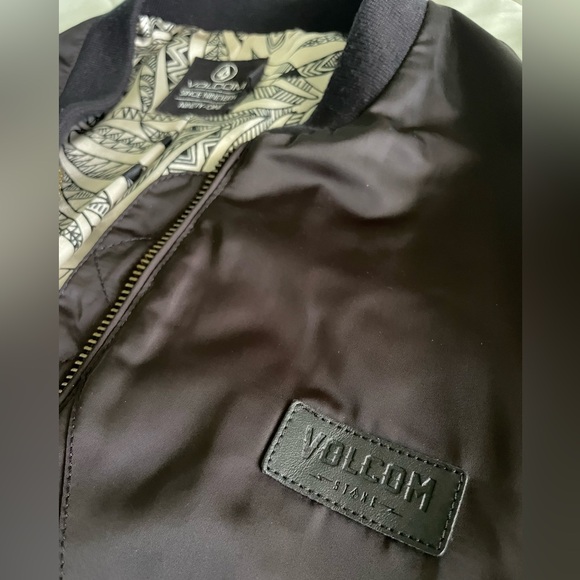 Volcom Bomber Jacket - Picture 9 of 13
